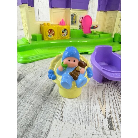 Fisher Price Little People 2008 Happy Sounds Home Furniture Baby Mom High Chair - Picture 2 of 16